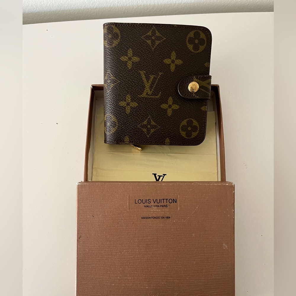 Louis Vuitton wallet